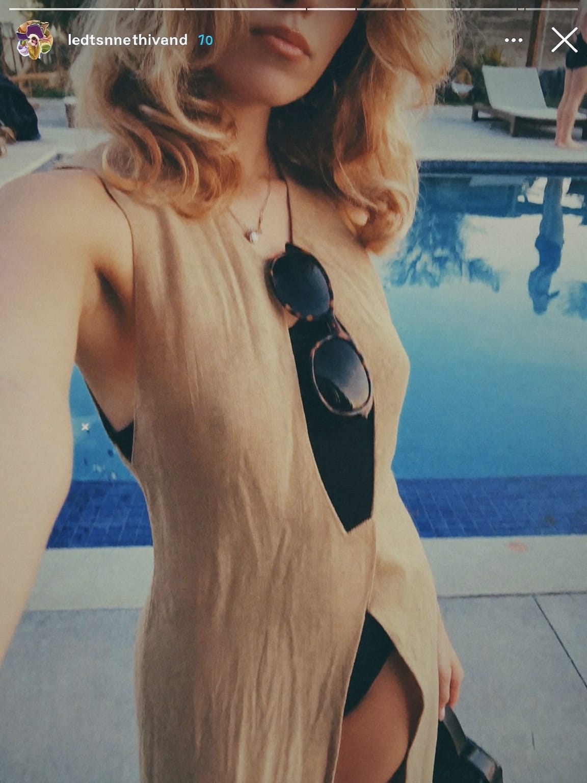 Look 12: Poolside — old money beach outfit